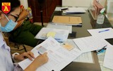 Công an Hà Nội tuần tra, lập biên bản xử phạt người không đeo khẩu trang